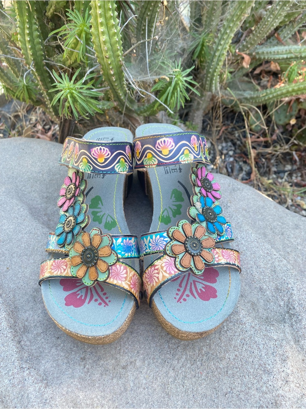 L'artiste Spring Step Floral Embellished Sandals - Picture 11 of 16